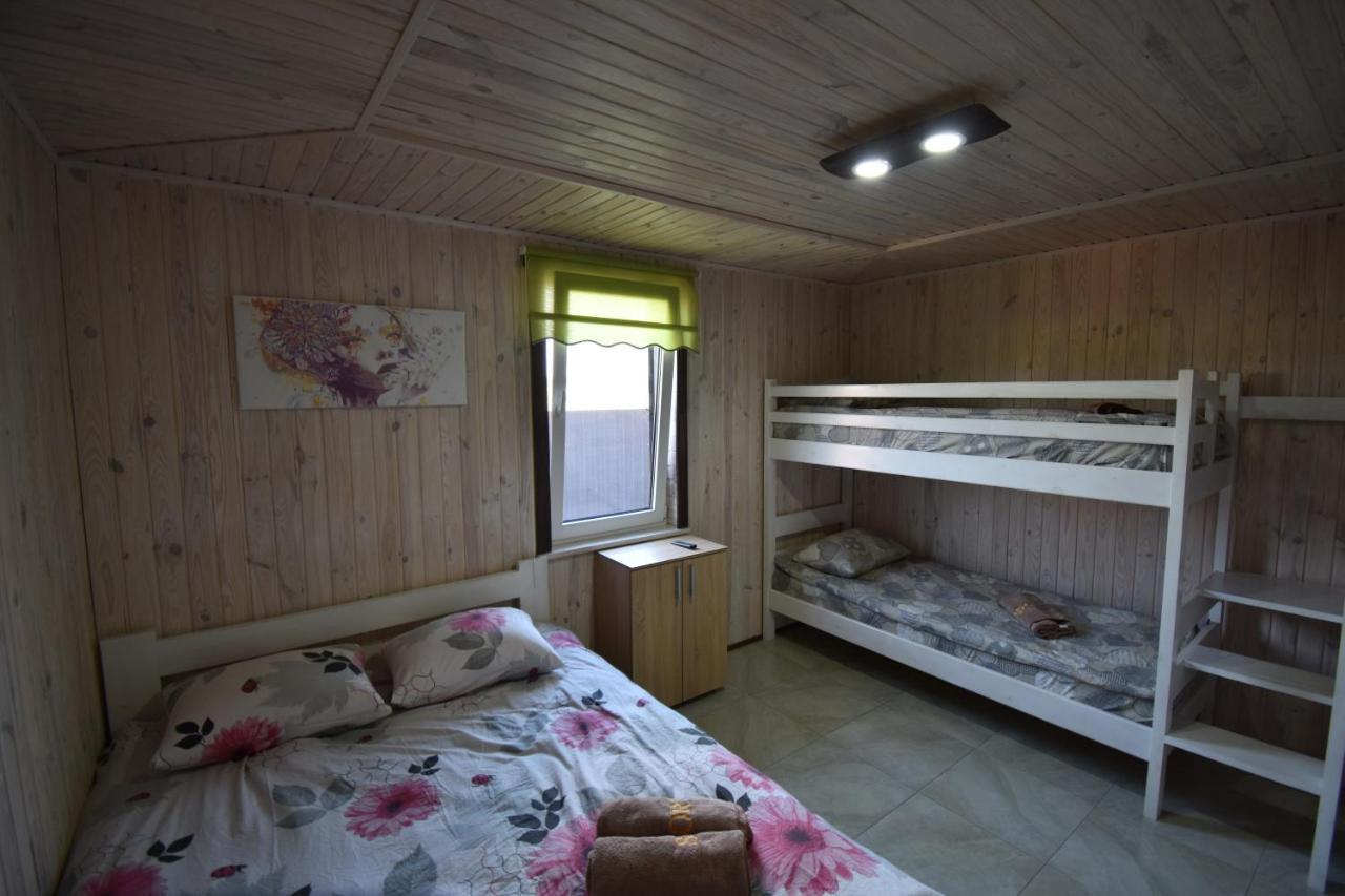 Маєток Мигдаль Hotel Svityaz' Buitenkant foto